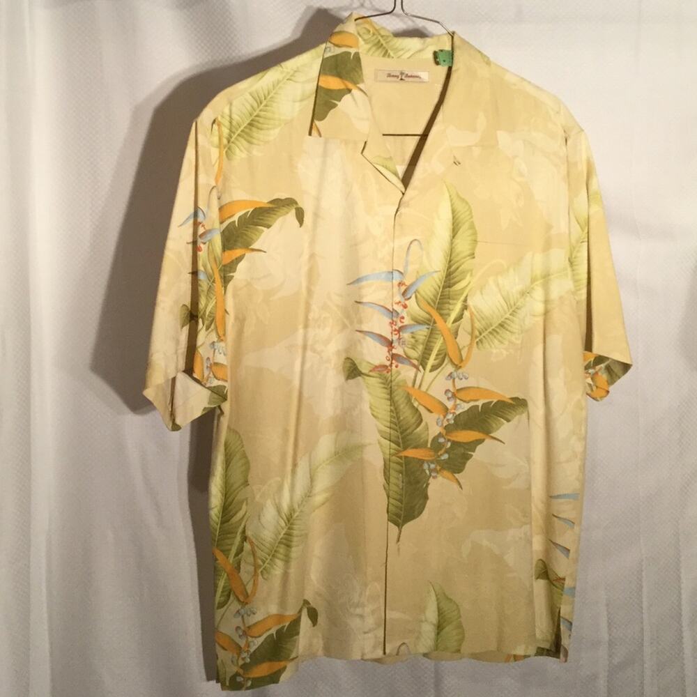 Tommy Bahama L silk camp shirt yellow tropical euc worn once